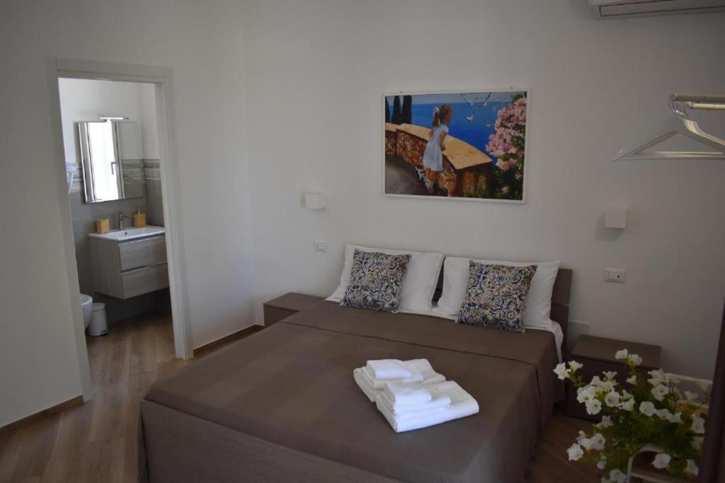 B&B Lastracu Castellammare del Golfo Eksteriør billede